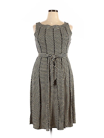 ILE New York Casual Dress (view 1)