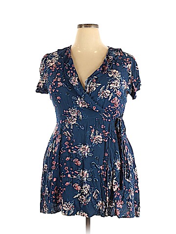 Xhilaration Casual Dress (view 1)