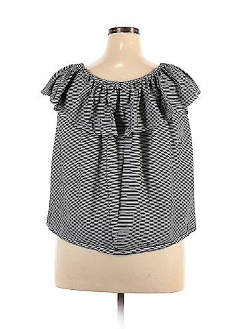 Mossimo Short Sleeve Top (view 2)