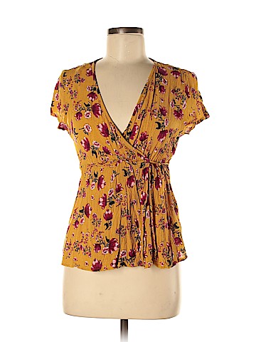 Patrons of Peace Short Sleeve Blouse (view 1)