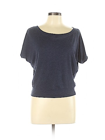 Zenana Outfitters Sweatshirt (view 1)