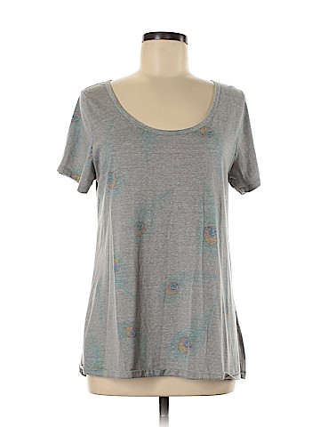 Lularoe Short Sleeve T-Shirt (view 1)