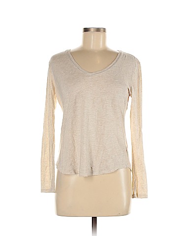 Gap Long Sleeve T-Shirt (view 1)