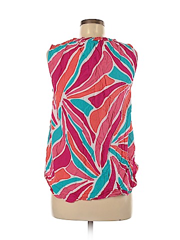 Escapade Sleeveless Top (view 2)