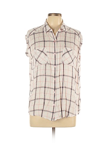 Express Outlet Sleeveless Button-Down Shirt (view 1)