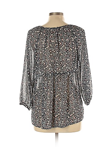 Charming Charlie 3/4 Sleeve Blouse (view 2)