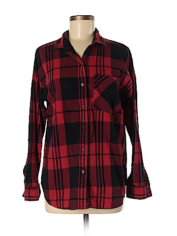 Old Navy Long Sleeve Button-Down Shirt (view 1)