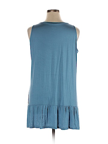 Logo Layers Sleeveless Top (view 2)