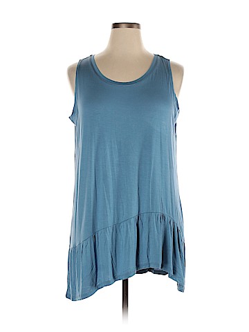Logo Layers Sleeveless Top (view 1)