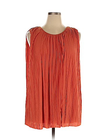 Sundance Sleeveless Top (view 1)