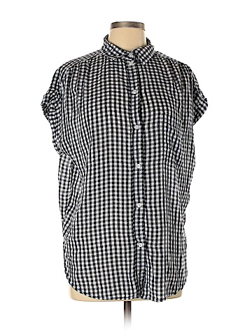 American Eagle Outfitters Short Sleeve Button-Down Shirt (view 1)