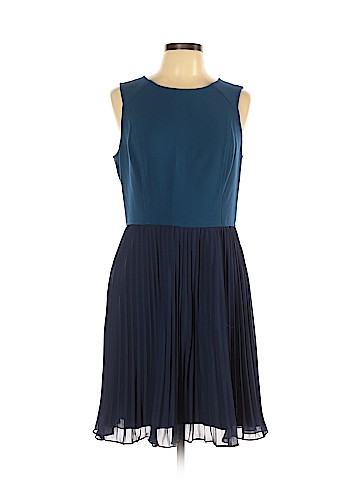 Ann Taylor LOFT Casual Dress (view 1)