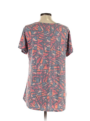 Lularoe Short Sleeve T-Shirt (view 2)