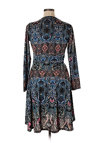 milan kiss Casual Dress (view 2)