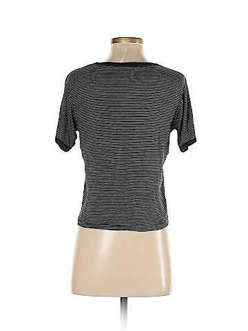 Brandy Melville Short Sleeve T-Shirt (view 2)