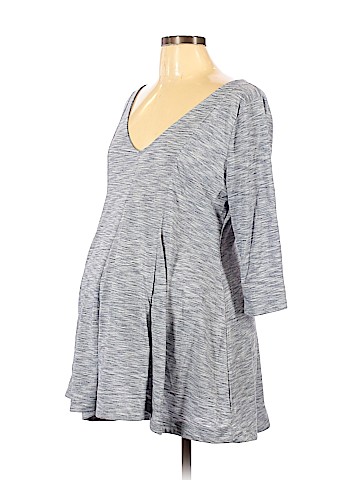 Old Navy - Maternity 3/4 Sleeve Top (view 1)