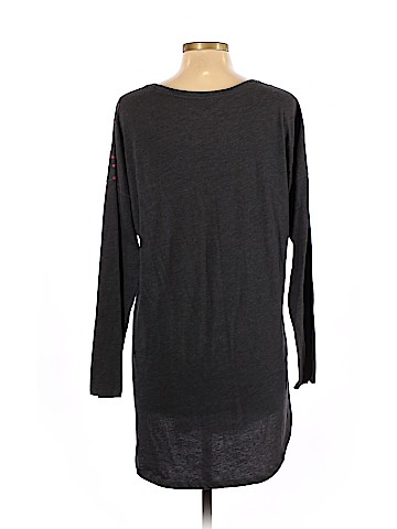 Victoria's Secret Long Sleeve T-Shirt (view 2)