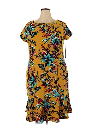 ILE New York Casual Dress (view 1)