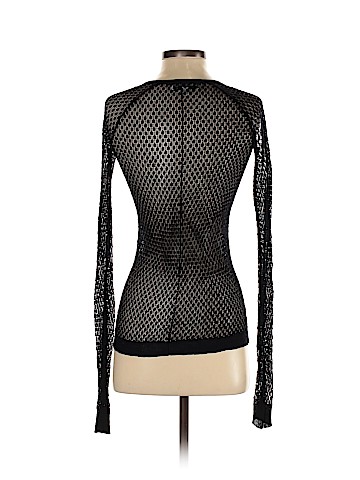 CAbi Long Sleeve Top (view 2)