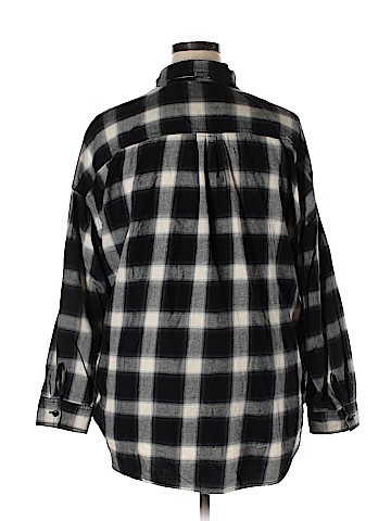 Mossimo Supply Co. Long Sleeve Button-Down Shirt (view 2)