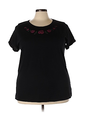 Torrid Short Sleeve T-Shirt (view 1)