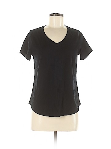 Old Navy Short Sleeve T-Shirt (view 1)