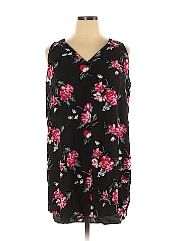 Old Navy Casual Dress (view 1)