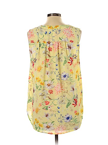 dalia Sleeveless Blouse (view 2)
