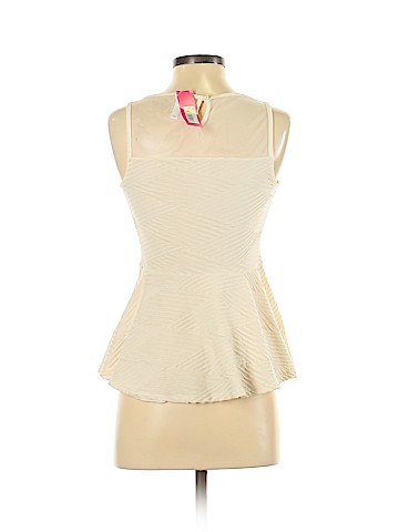 Xhilaration Sleeveless Top (view 2)