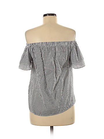 Old Navy Short Sleeve Blouse (view 2)