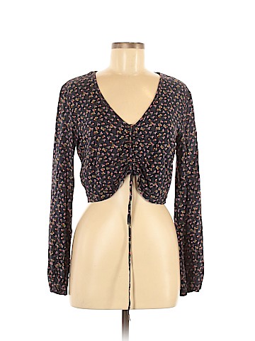 Wild Fable Long Sleeve Top (view 1)