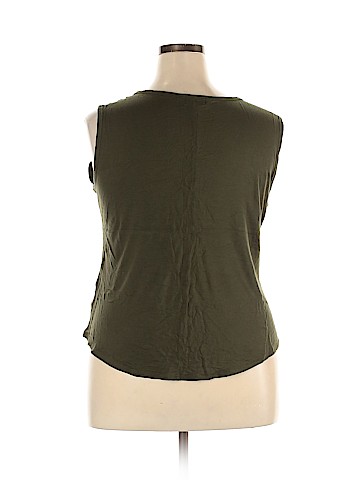 Old Navy Sleeveless Top (view 2)