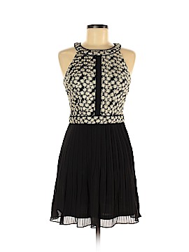 Romeo & Juliet Couture Size Med
