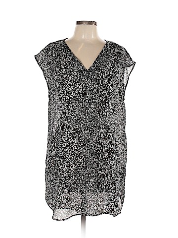 H&M Casual Dress (view 1)