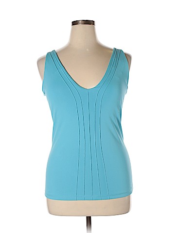 Nike Active Tank (view 1)