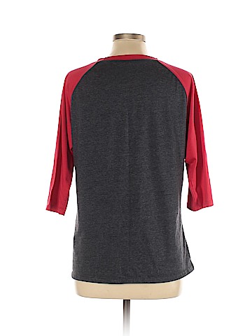 Unbranded 3/4 Sleeve T-Shirt (view 2)