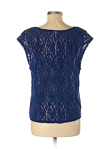 Victoria's Secret Pink Short Sleeve T-Shirt (view 2)