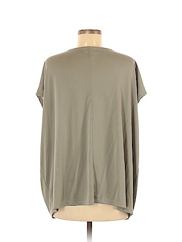 Old Navy Short Sleeve T-Shirt (view 2)