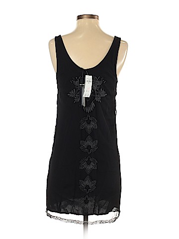 Abercrombie & Fitch Casual Dress (view 2)