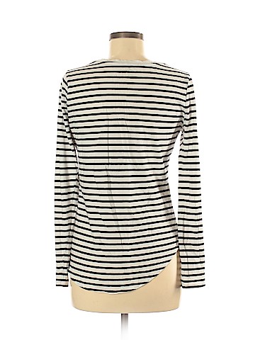 Old Navy Long Sleeve T-Shirt (view 2)