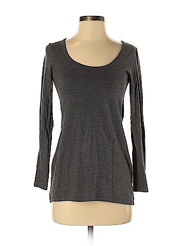 VS Yoga Long Sleeve T-Shirt (view 1)