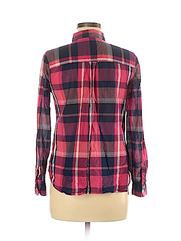 Old Navy Long Sleeve Button-Down Shirt (view 2)