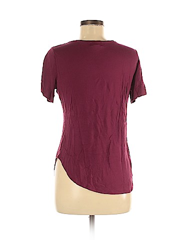 Old Navy Short Sleeve T-Shirt (view 2)