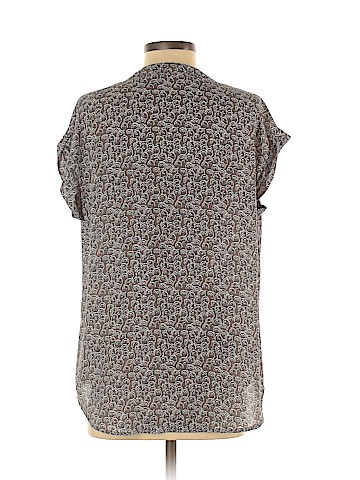 Pleione Short Sleeve Blouse (view 2)