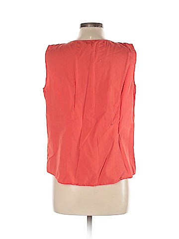 Croft & Barrow Sleeveless Button-Down Shirt (view 2)