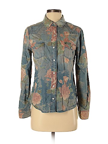 Xhilaration Long Sleeve Button-Down Shirt (view 1)
