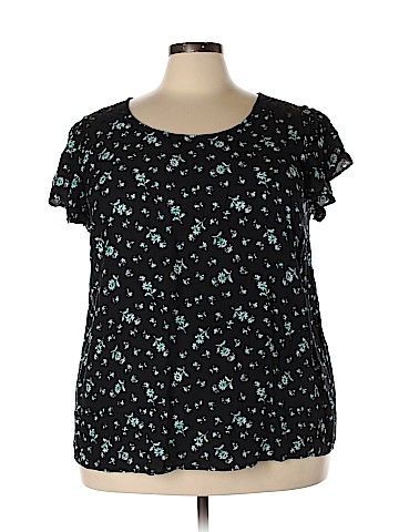 Torrid Short Sleeve Blouse (view 1)