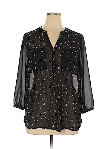Maurices 3/4 Sleeve Blouse (view 1)