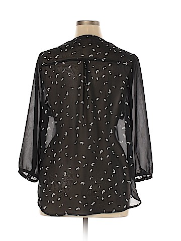 Maurices 3/4 Sleeve Blouse (view 2)