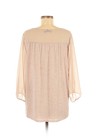 American Eagle Outfitters 3/4 Sleeve Top (view 2)